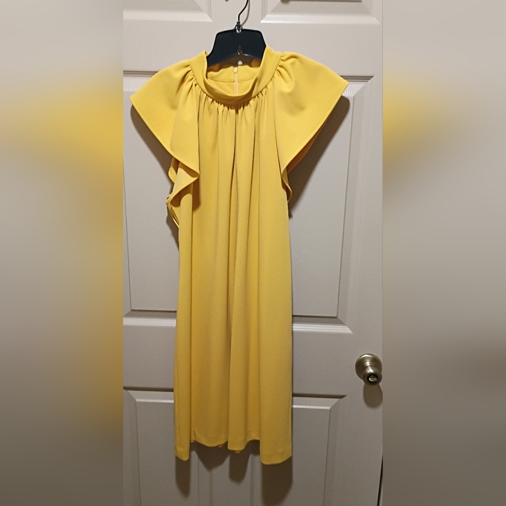 Calvin Klein Mock neck ruffle sheathe dress EUC Yellow Midi Sz L